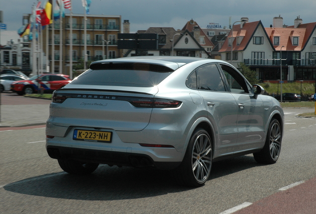 Porsche Cayenne Coupé Turbo S E-Hybrid