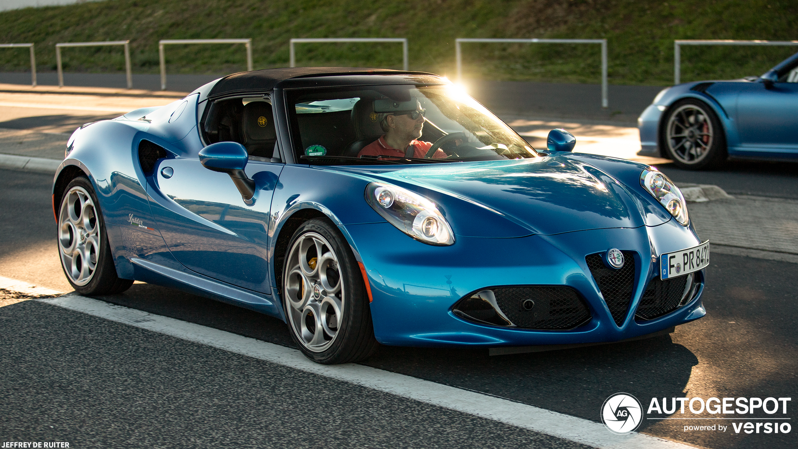 自動車 ALFA ROMEO SPIDER Alfa Romeo Spider - YouTube