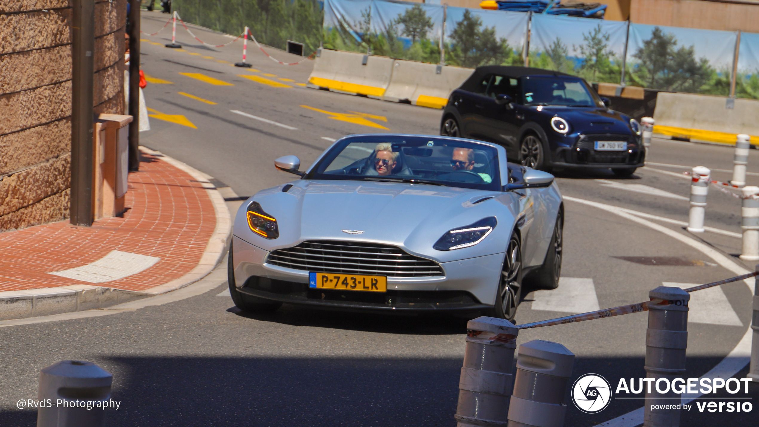 Aston Martin DB11 V8 Volante