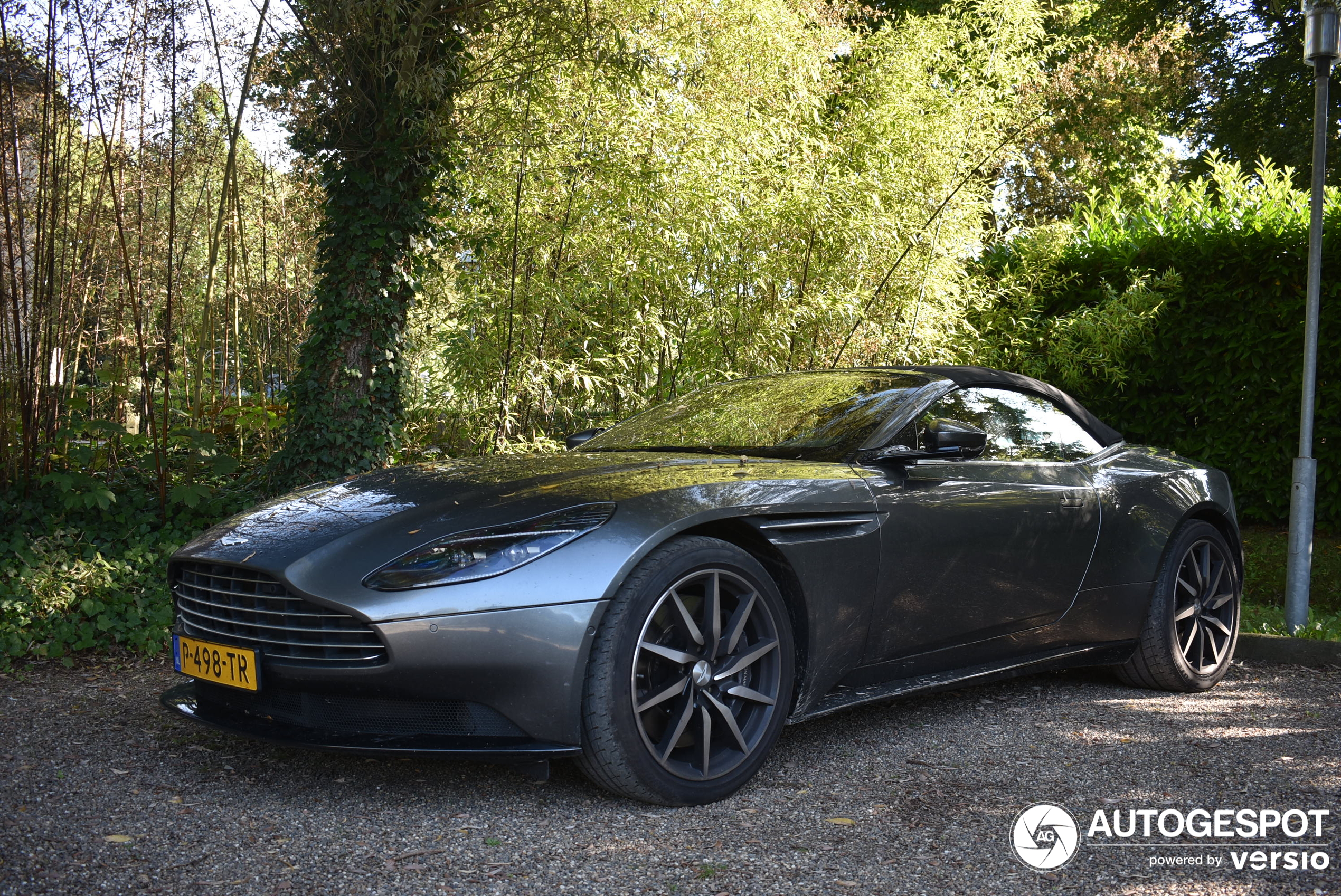 Aston Martin DB11 V8 Volante