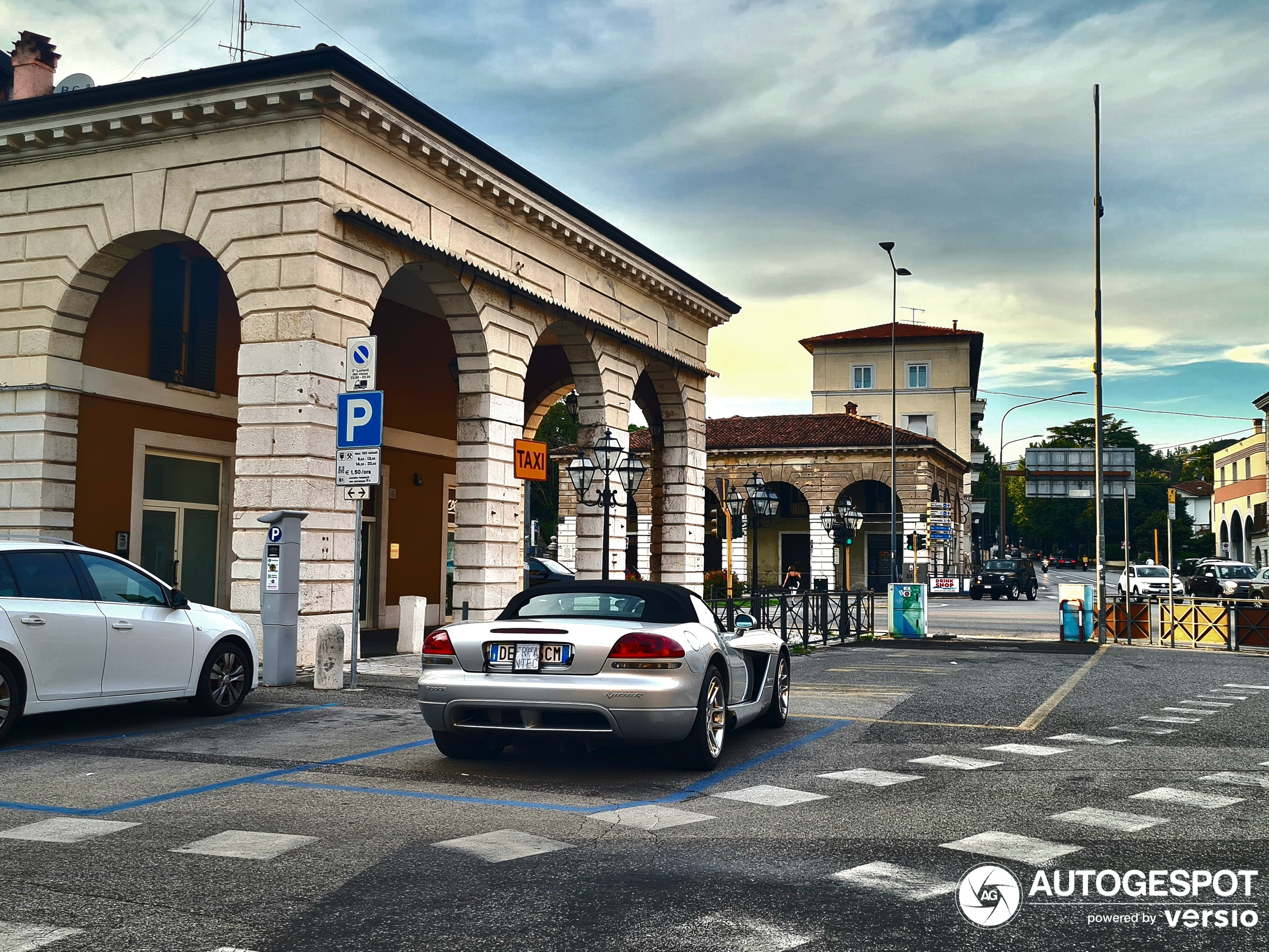 Dodge Viper SRT-10 Roadster 2003