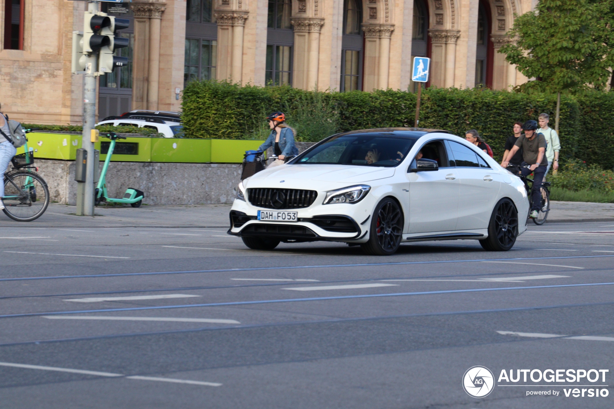 Mercedes-AMG CLA 45 C117 2017