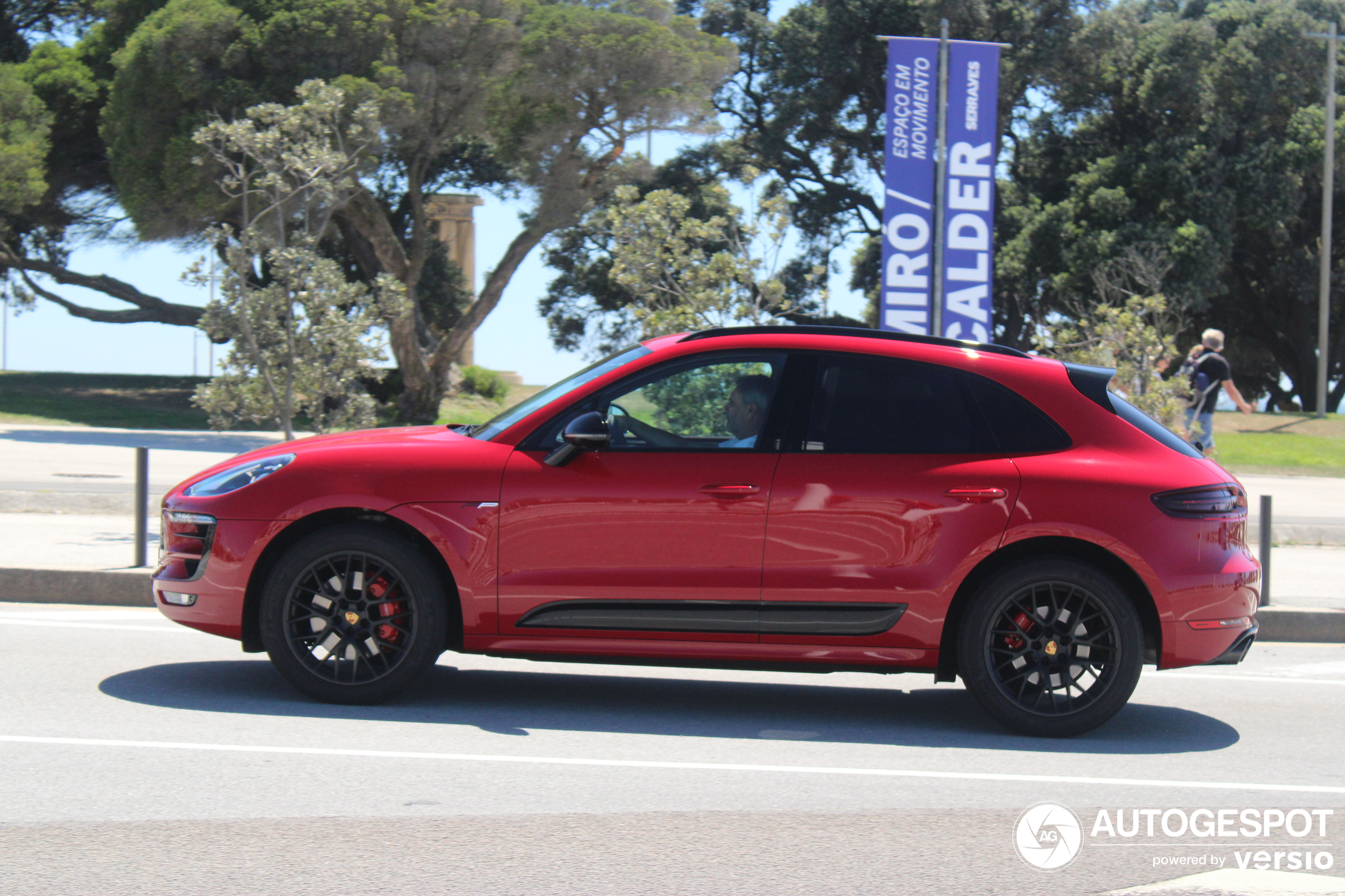 Porsche 95B Macan GTS