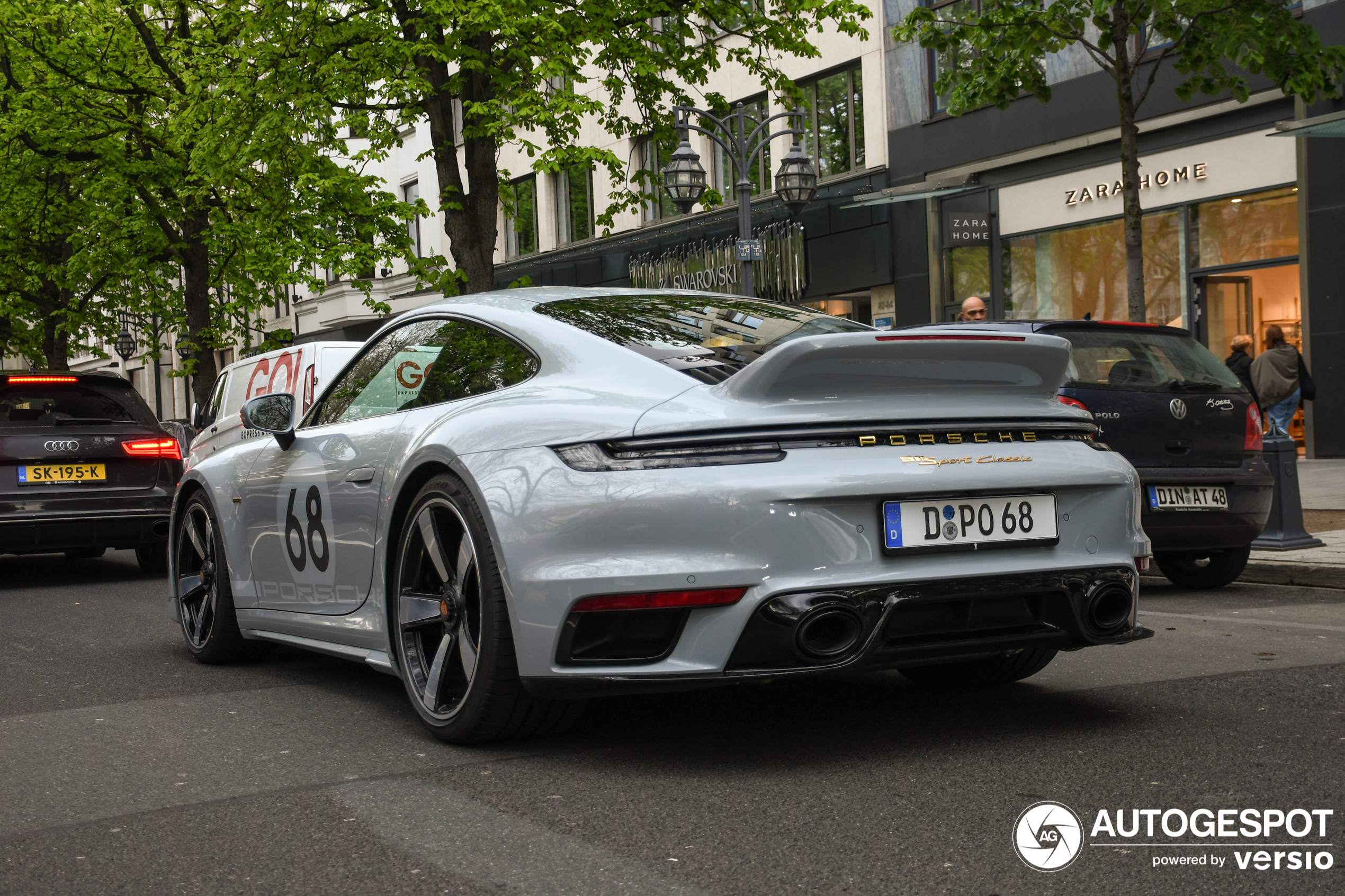 Porsche 992 Sport Classic