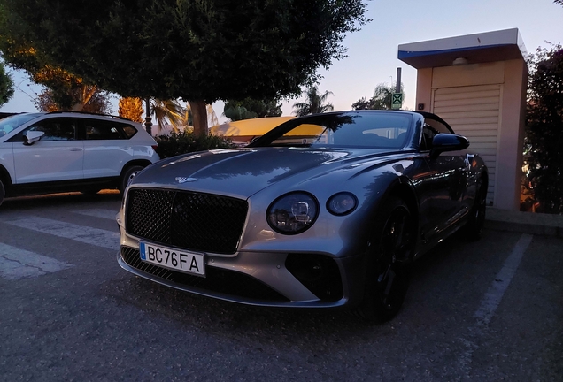 Bentley Continental GTC V8 S 2023