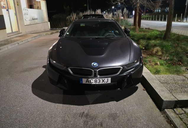 BMW i8