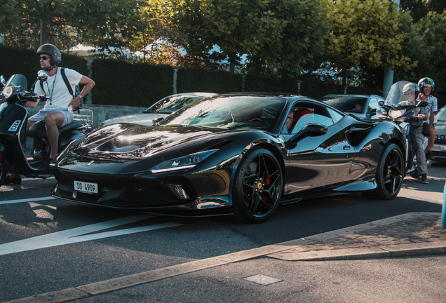 Ferrari F8 Tributo