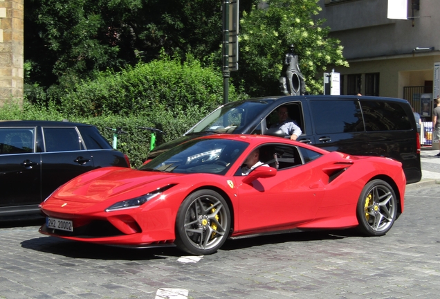 Ferrari F8 Tributo