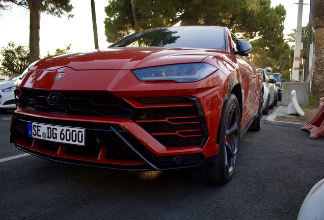 Lamborghini Urus