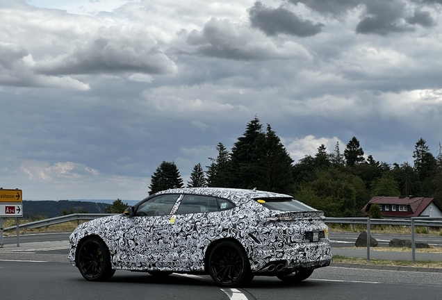 Lamborghini Urus Hybrid