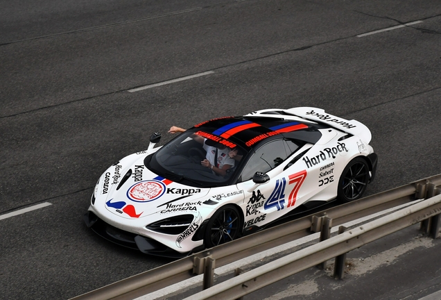 McLaren 765LT Spider