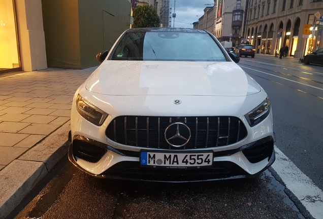 Mercedes-AMG A 45 S W177