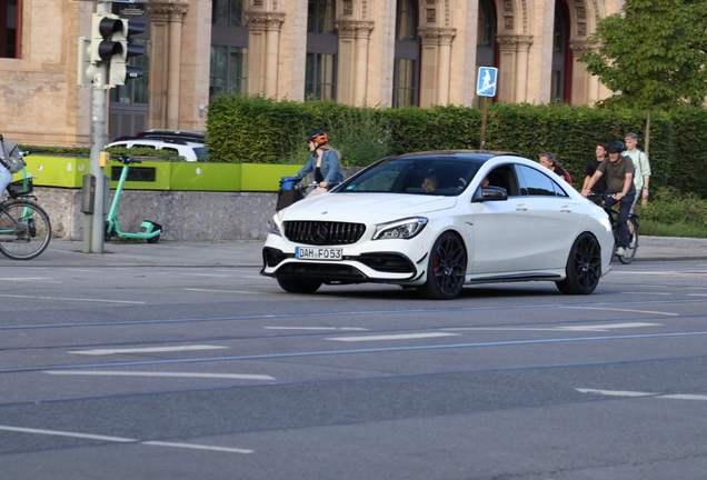 Mercedes-AMG CLA 45 C117 2017