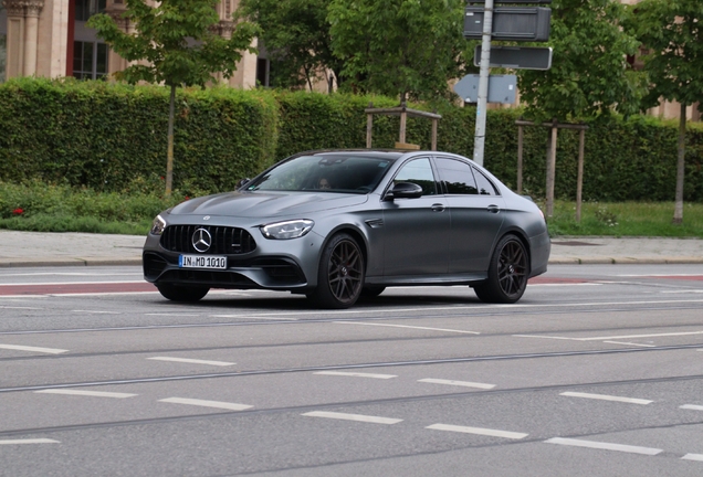 Mercedes-AMG E 63 S W213 2021