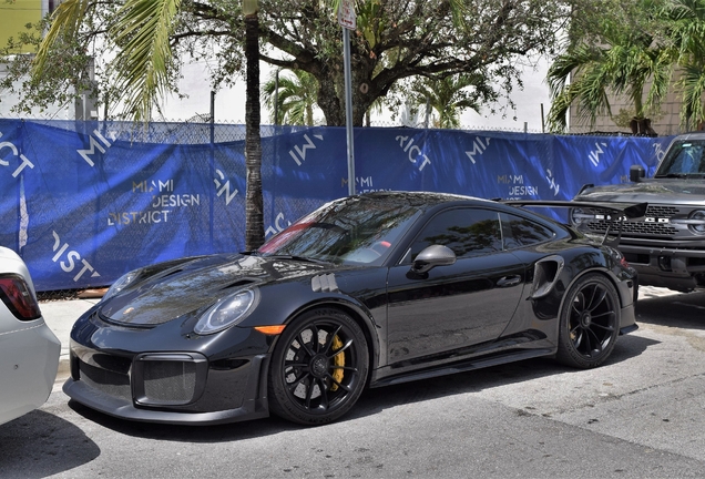 Porsche 991 GT2 RS Weissach Package