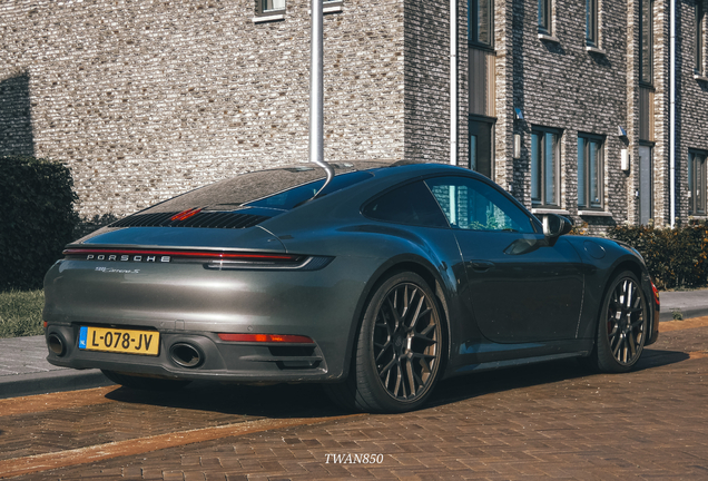 Porsche 992 carrera s