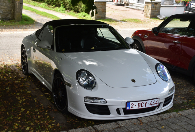 Porsche 997 Carrera 4 GTS Cabriolet