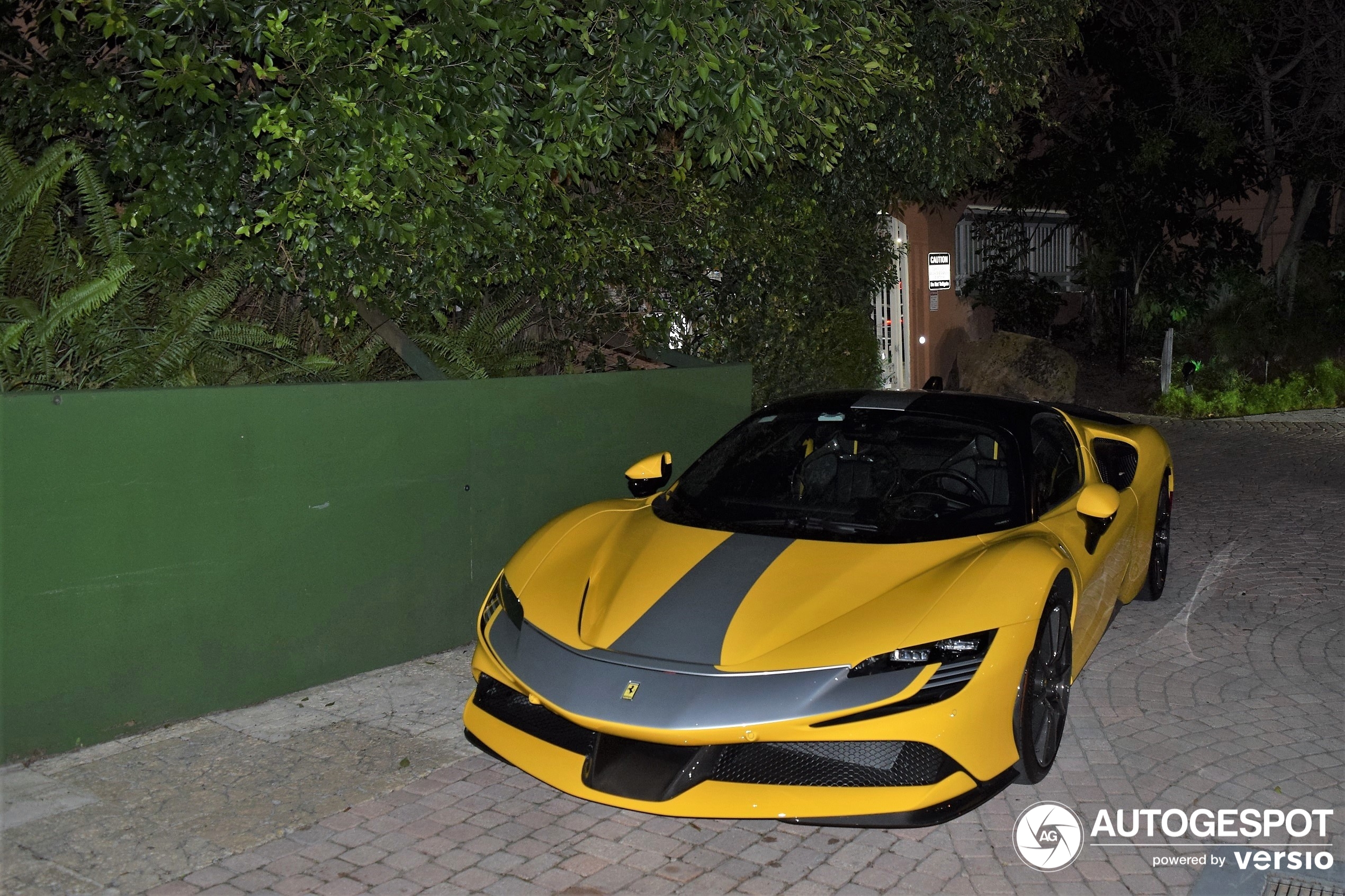 Ferrari SF90 Stradale Assetto Fiorano