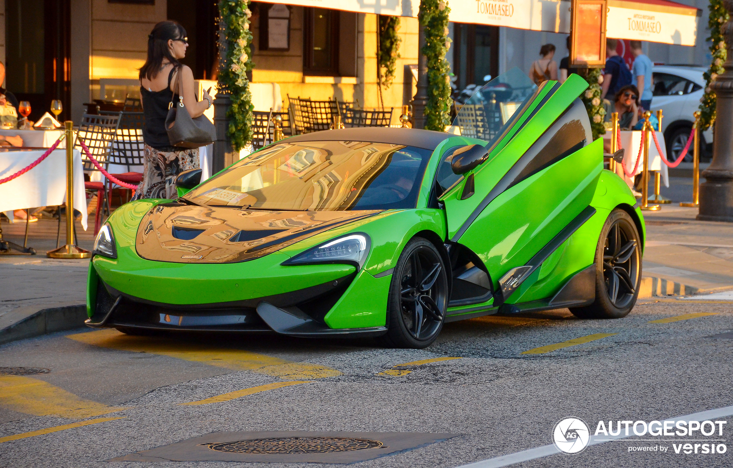 McLaren 570S