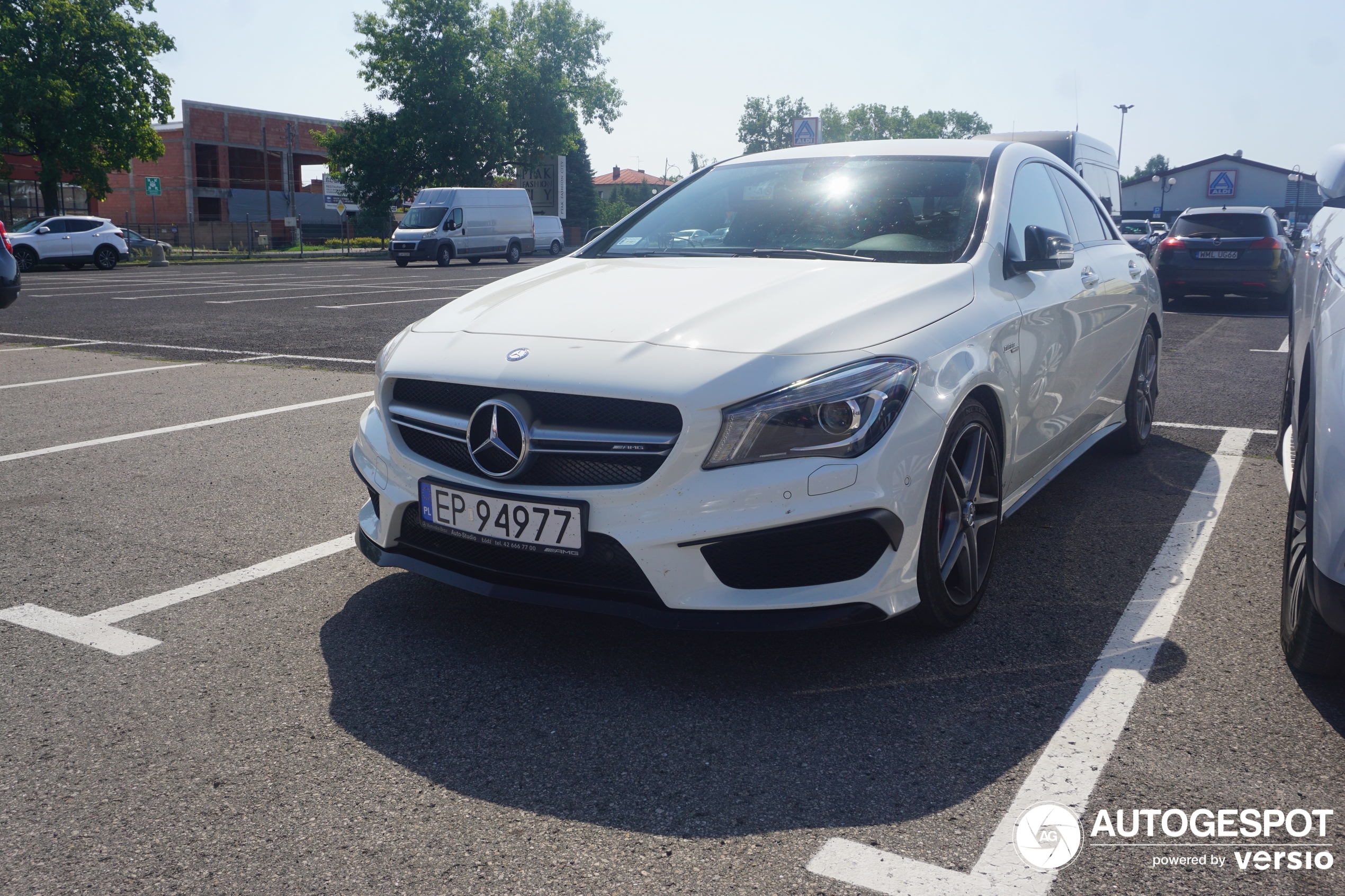 Mercedes-Benz CLA 45 AMG C117