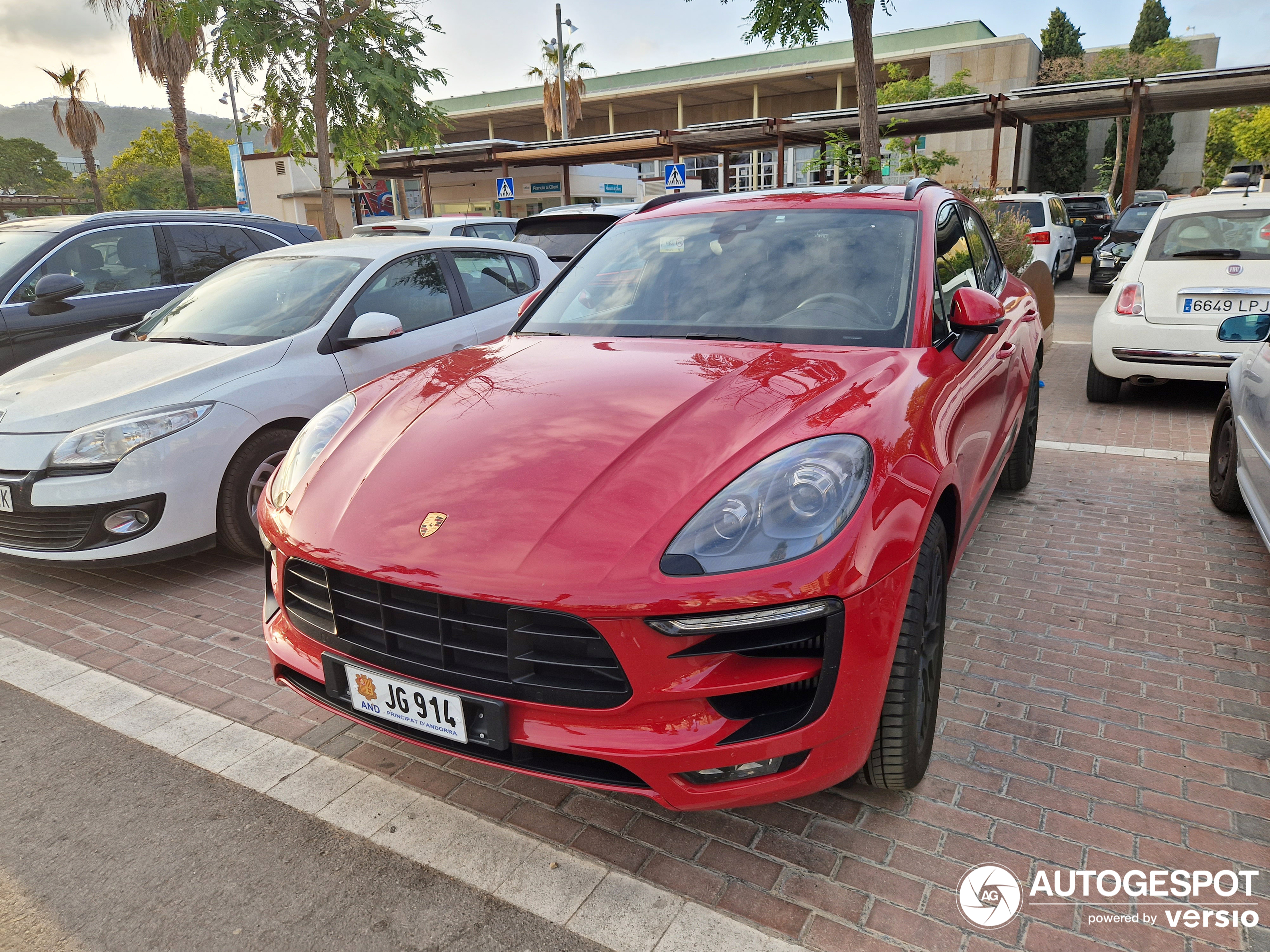 Porsche 95B Macan GTS