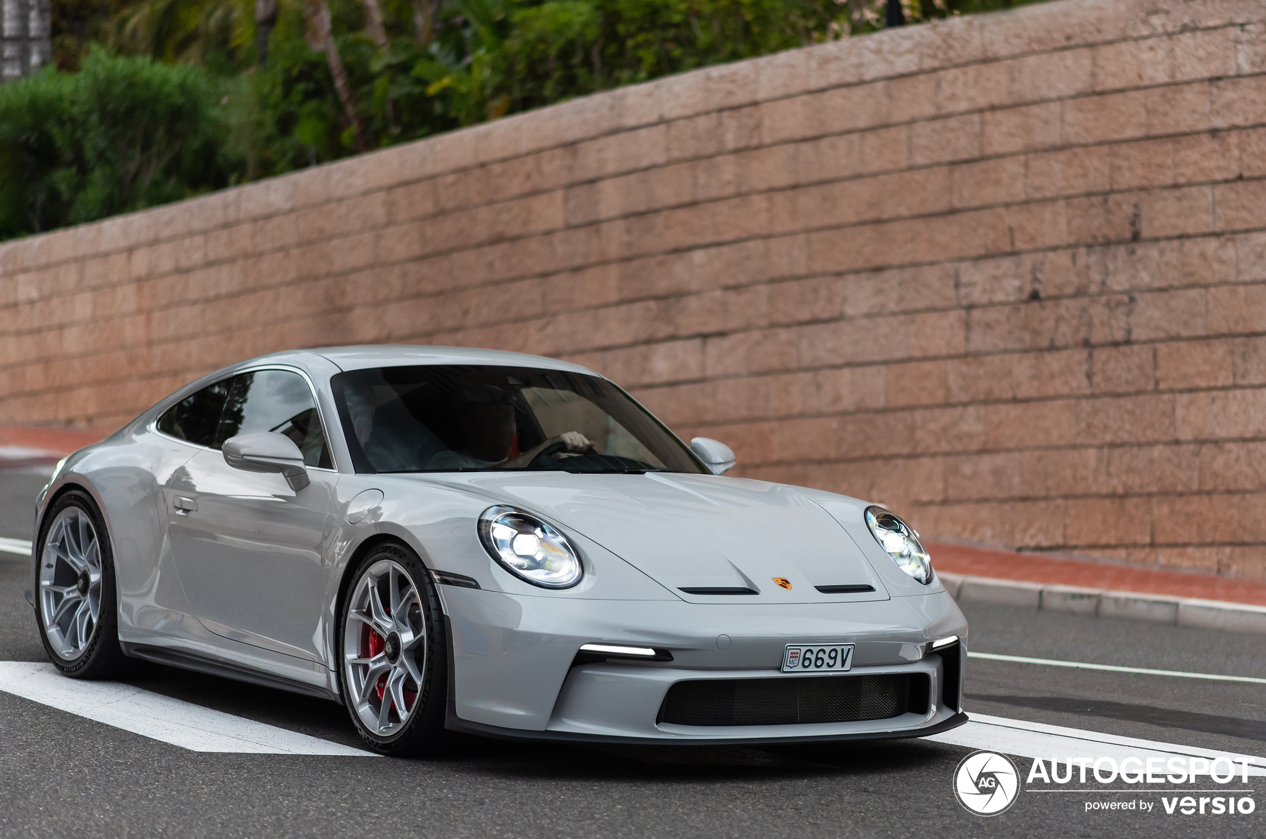 Porsche 992 GT3 Touring