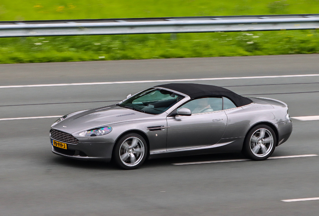 Aston Martin DB9 Volante 2010