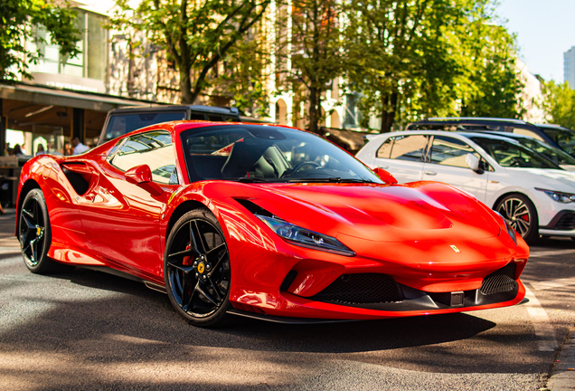 Ferrari F8 Spider