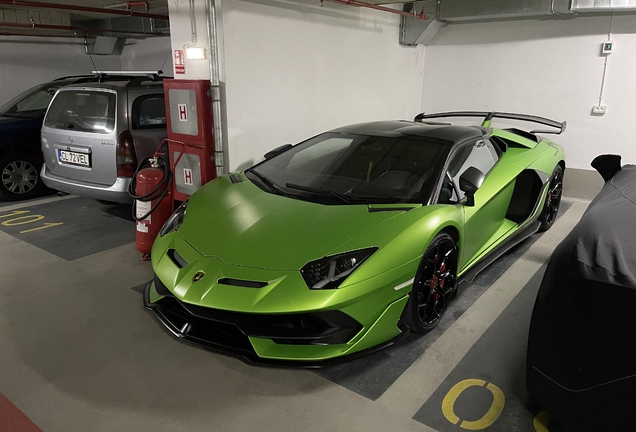 Lamborghini Aventador LP770-4 SVJ Roadster