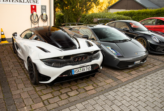 McLaren 765LT