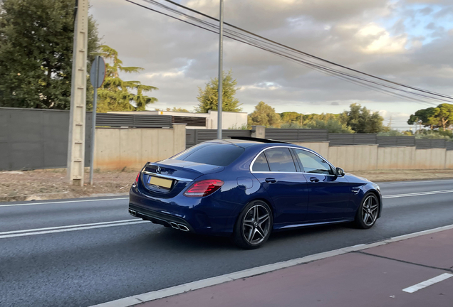 Mercedes-AMG C 63 S W205