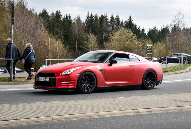 Nissan GT-R 2011