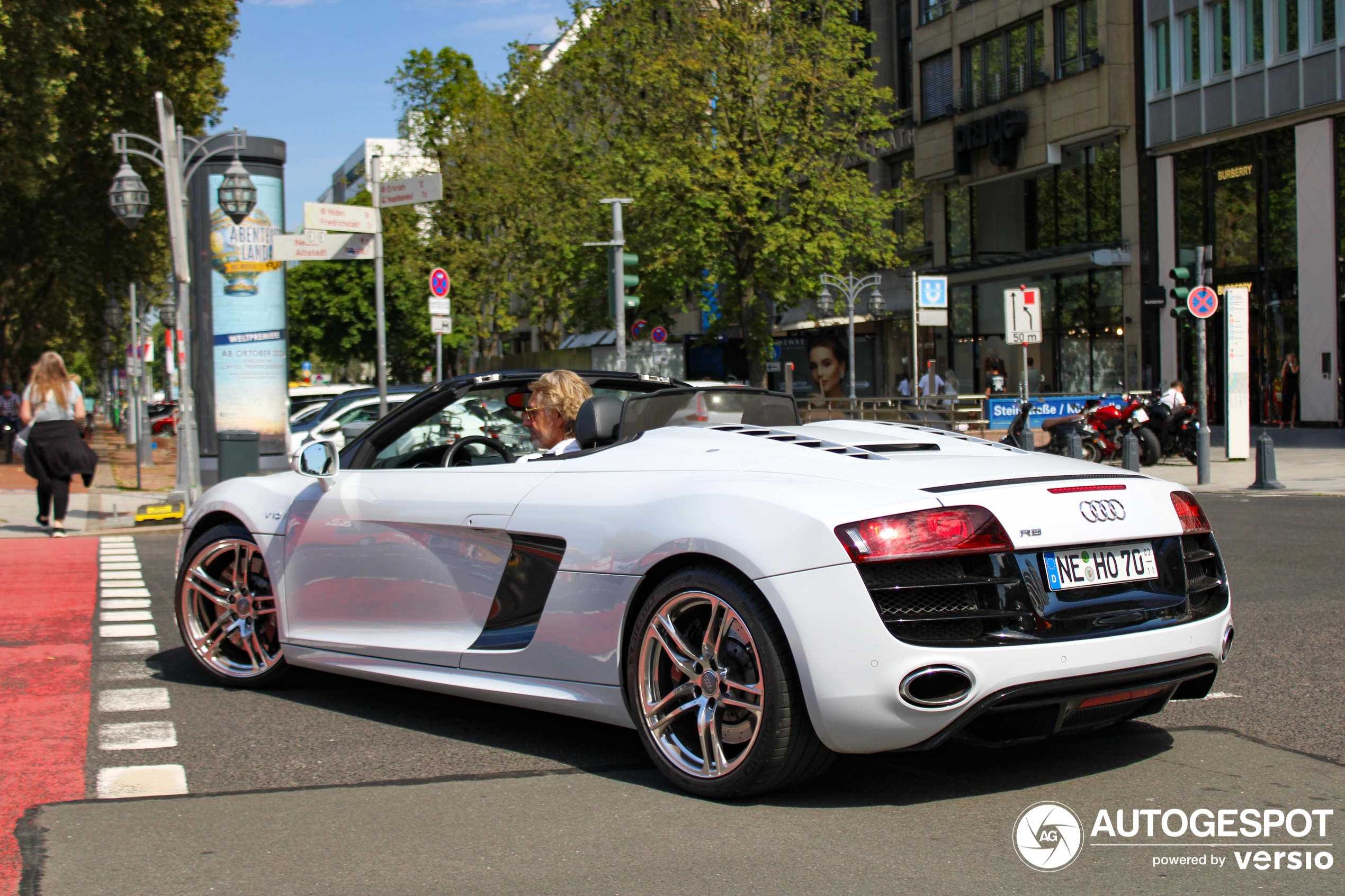 Audi R8 V10 Spyder