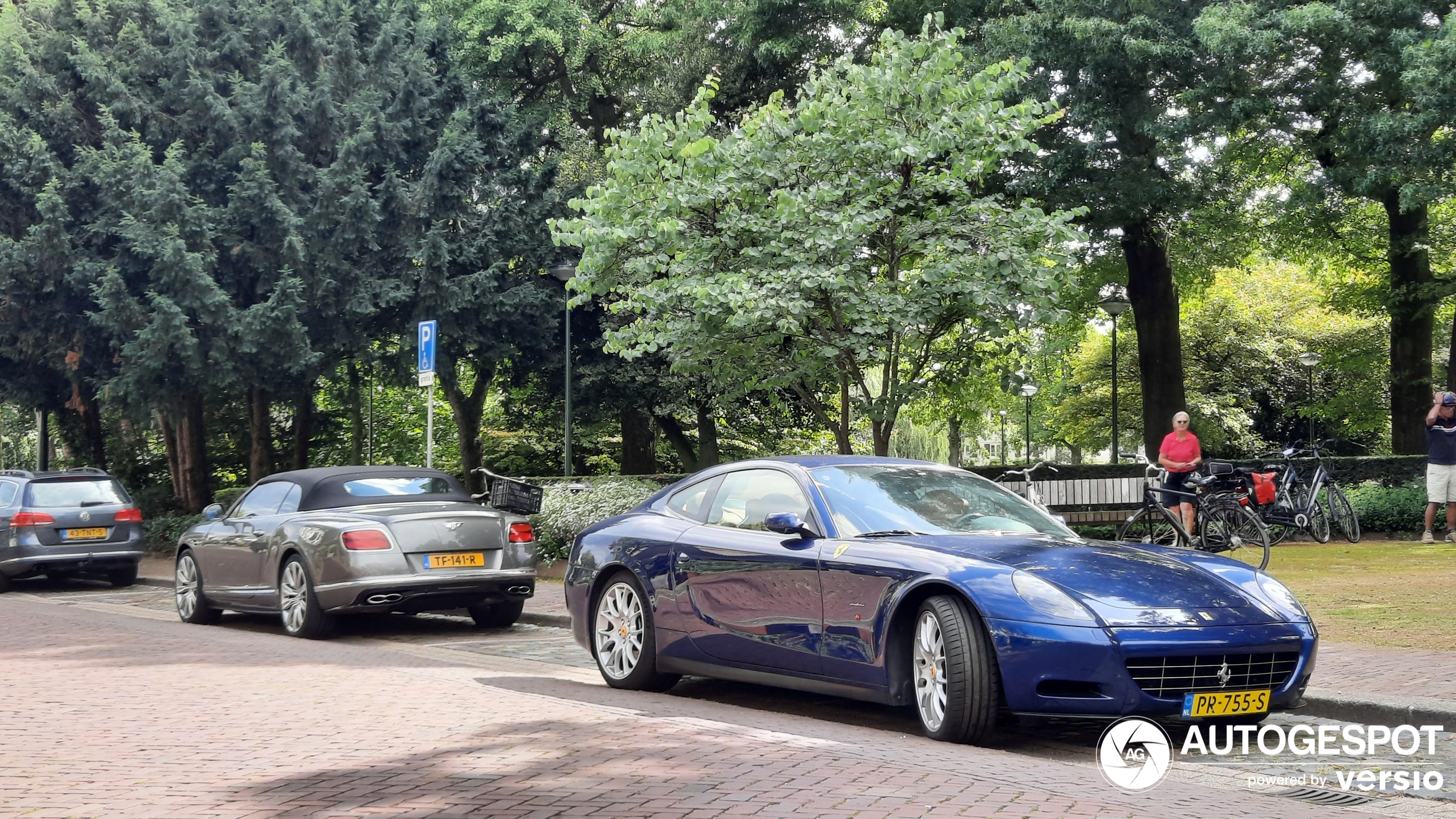 Bentley Continental GTC V8 S 2016