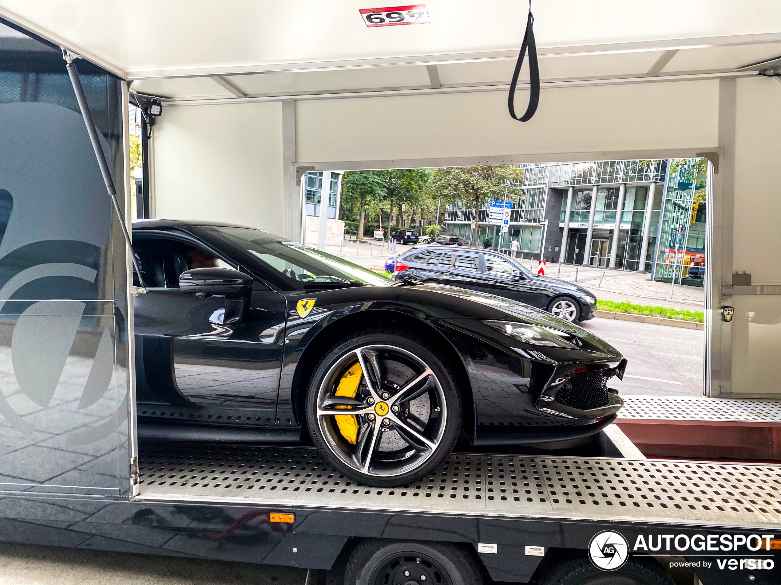 Ferrari 296 GTB