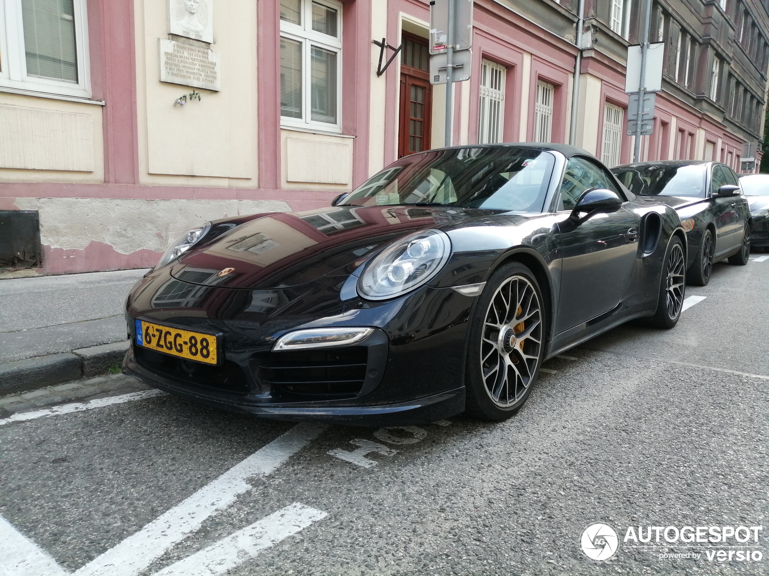 Porsche 991 Turbo S Cabriolet MkI