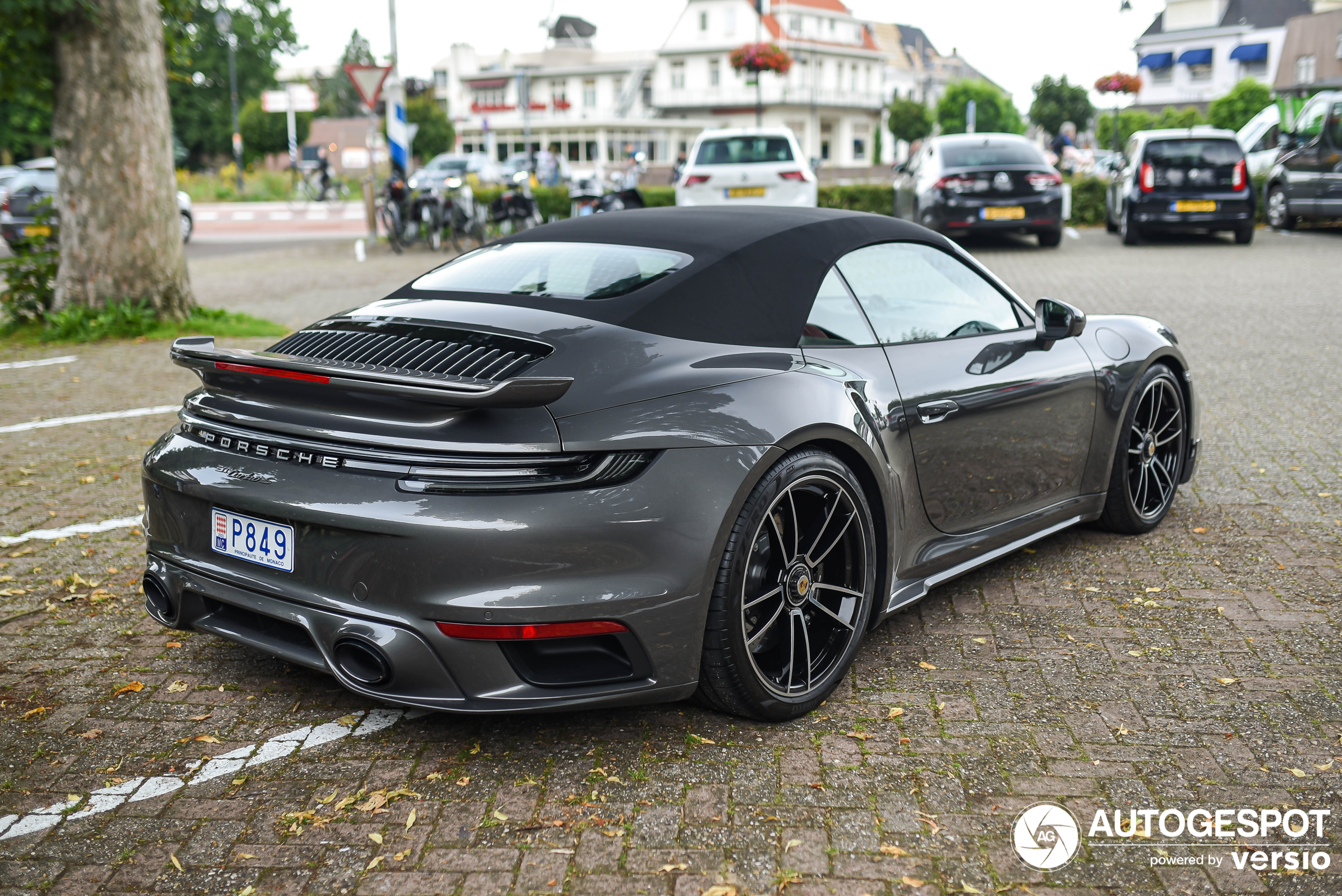 Porsche 992 Turbo S Cabriolet