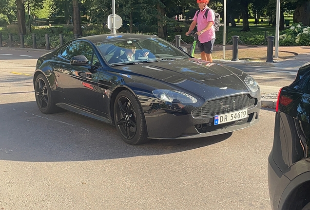 Aston Martin V8 Vantage AMR