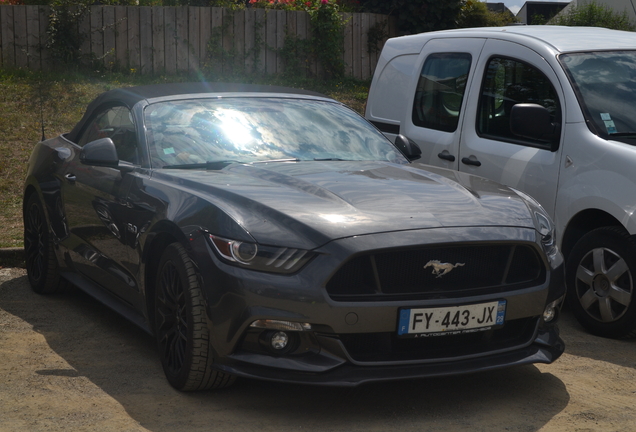 Ford Mustang GT Convertible 2015