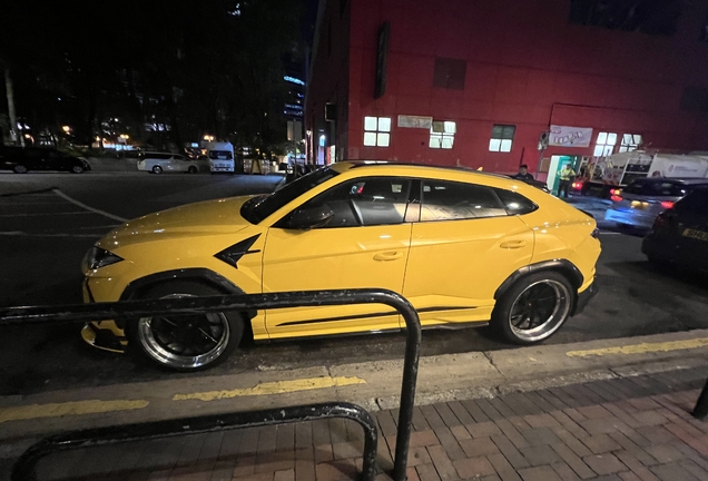 Lamborghini Urus Mansory