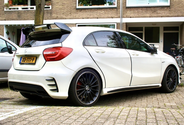 Mercedes-Benz A 45 AMG