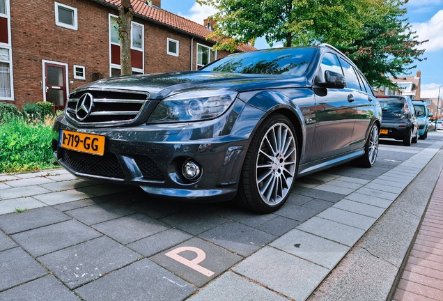 Mercedes-Benz C 63 AMG Estate