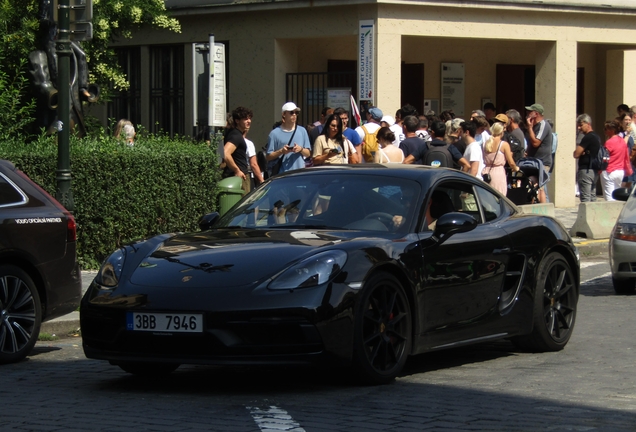 Porsche 718 Cayman GTS 4.0