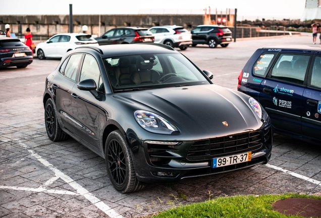 Porsche 95B Macan GTS