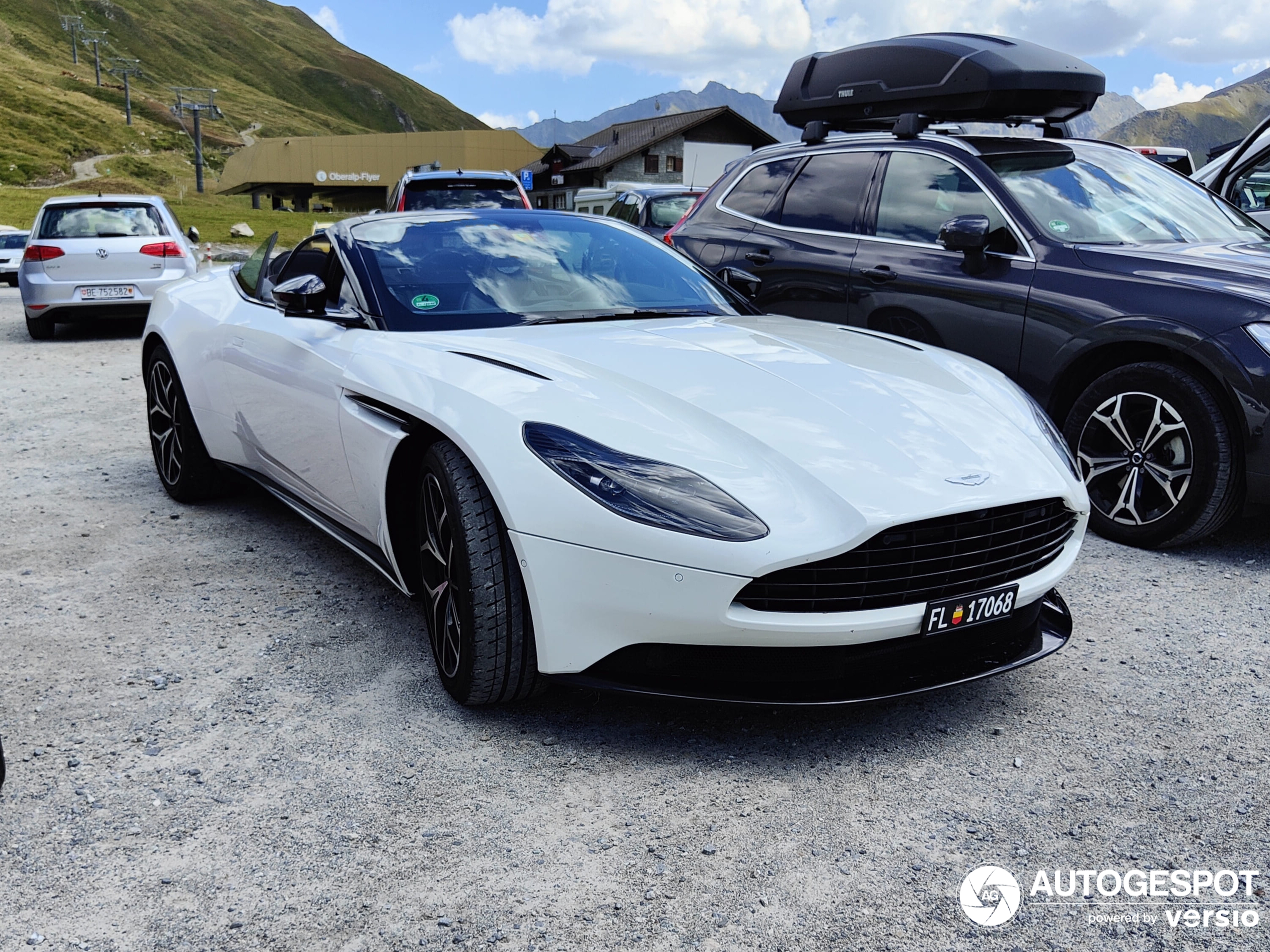 Aston Martin DB11 V8 Volante