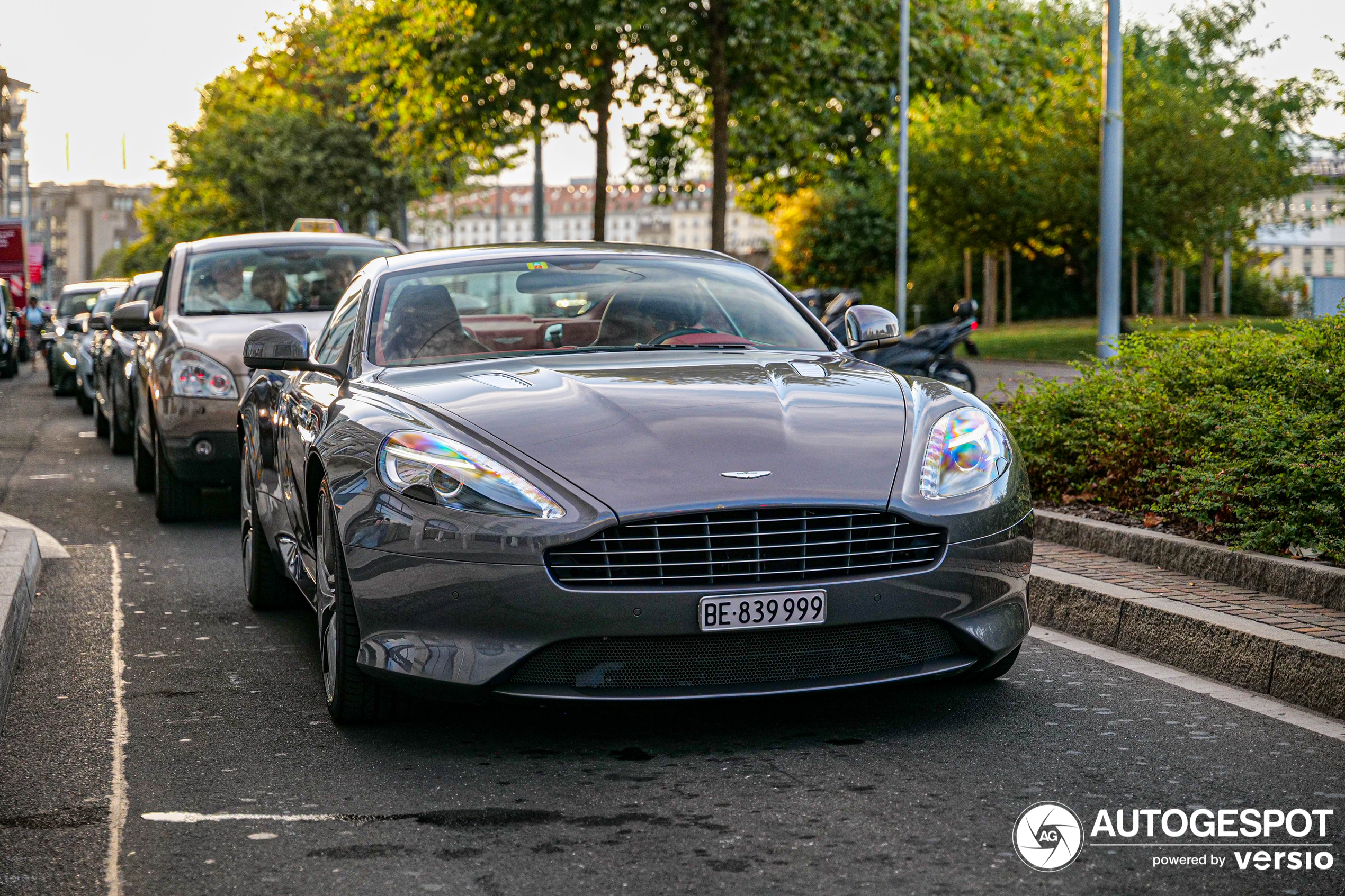 Aston Martin DB9 2013