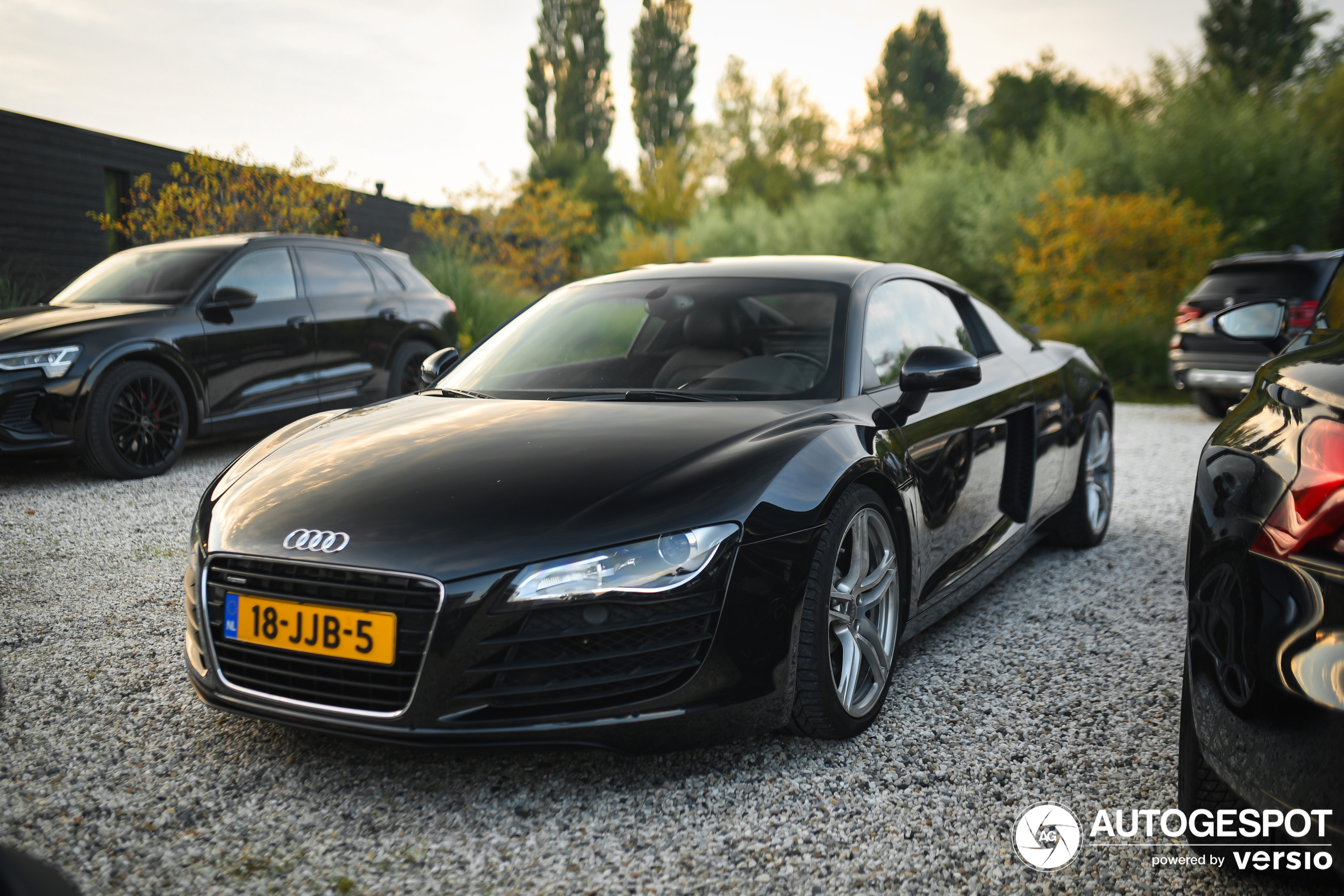 Audi R8