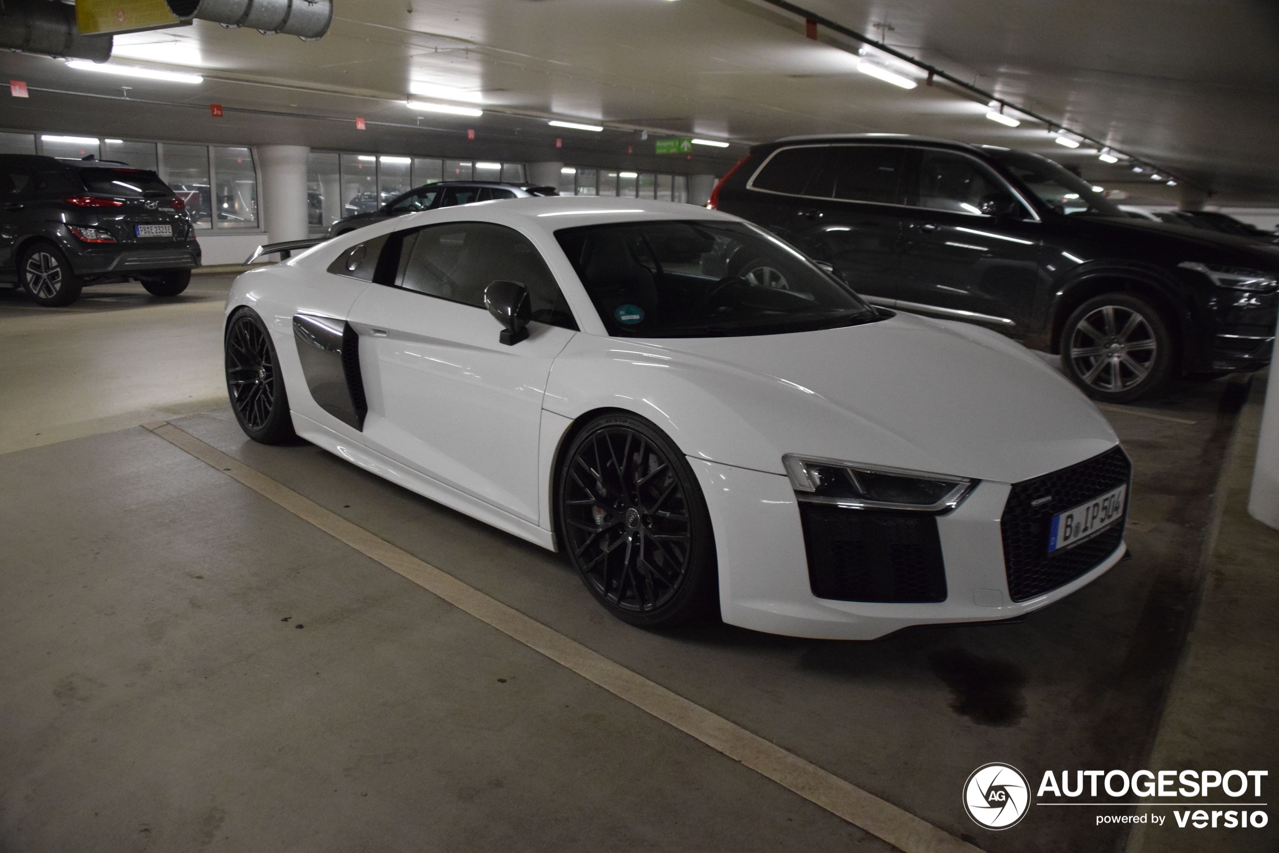 Audi R8 V10 Plus 2015