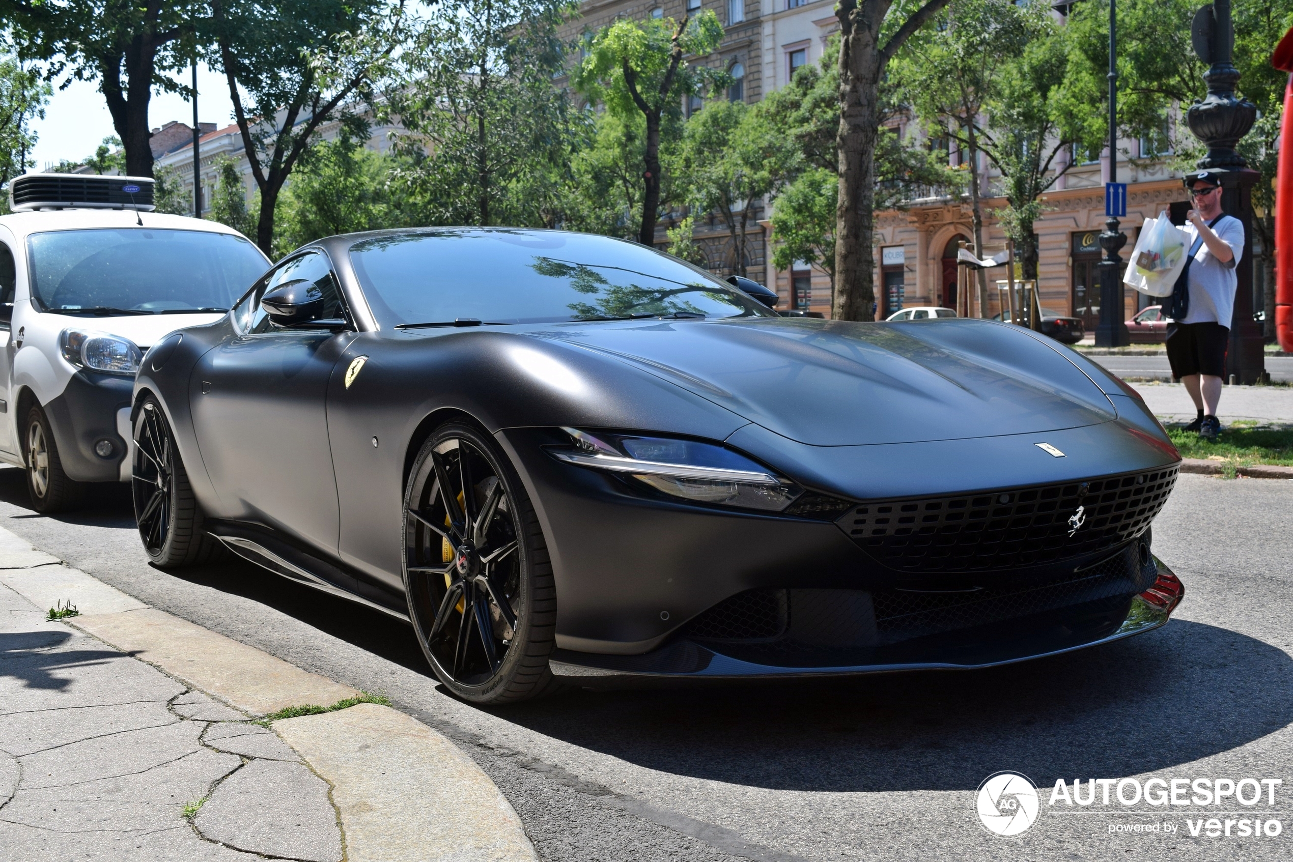 Ferrari Roma Novitec Rosso