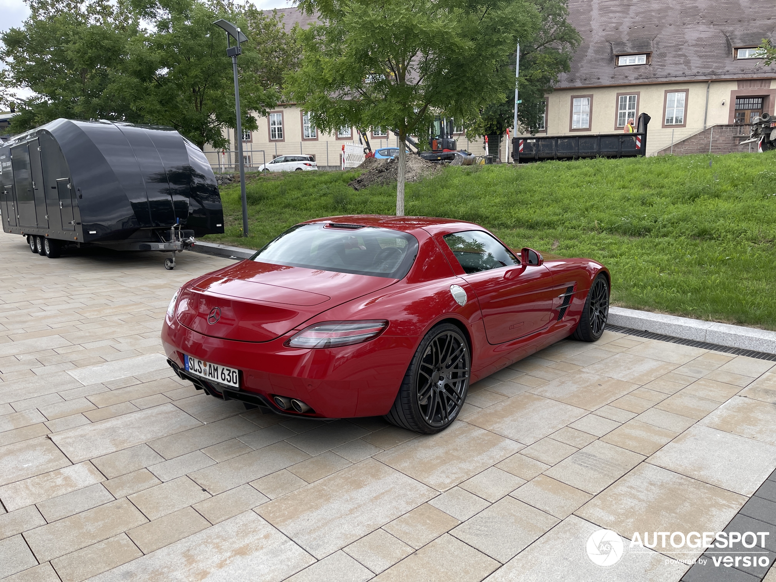 Mercedes-Benz SLS AMG